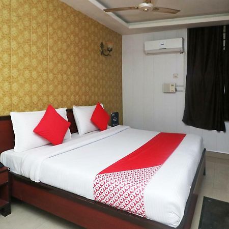Hotel Gayatri Palace Agra  Εξωτερικό φωτογραφία