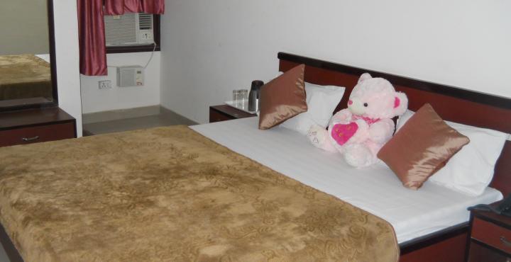 Hotel Gayatri Palace Agra  Εξωτερικό φωτογραφία
